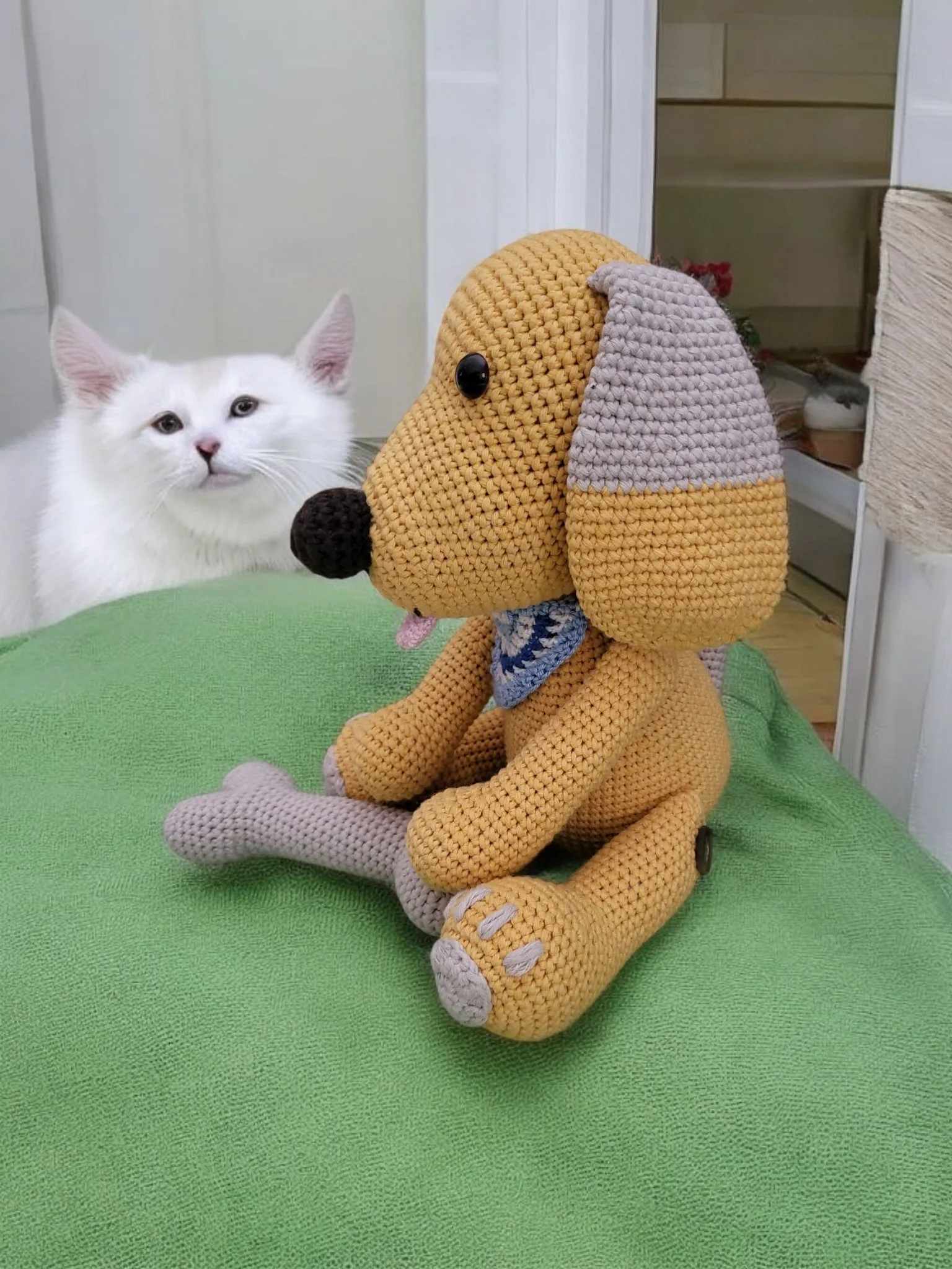 Amigurumi El Örgüsü Köpek Oyuncak – 40 cm