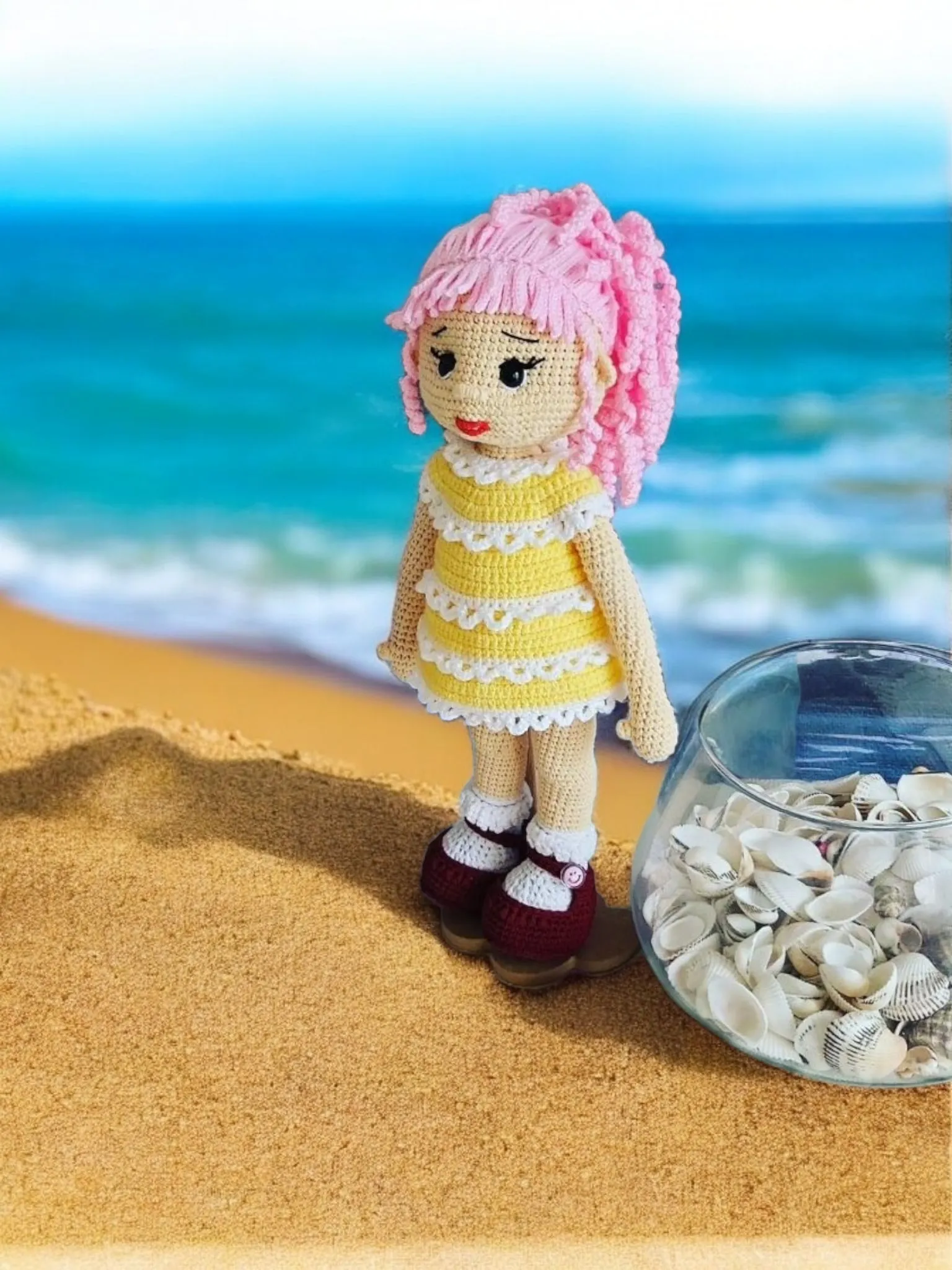Kız bebek amigurumi