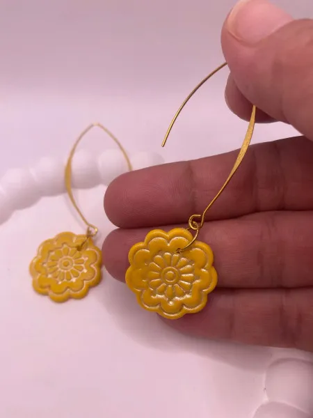 Modern Sarı Küpe