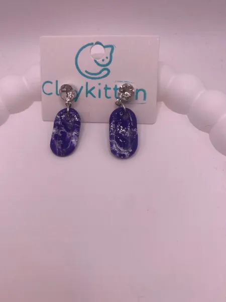Mor ve Gümüş Renginin İhtişamı Küpe