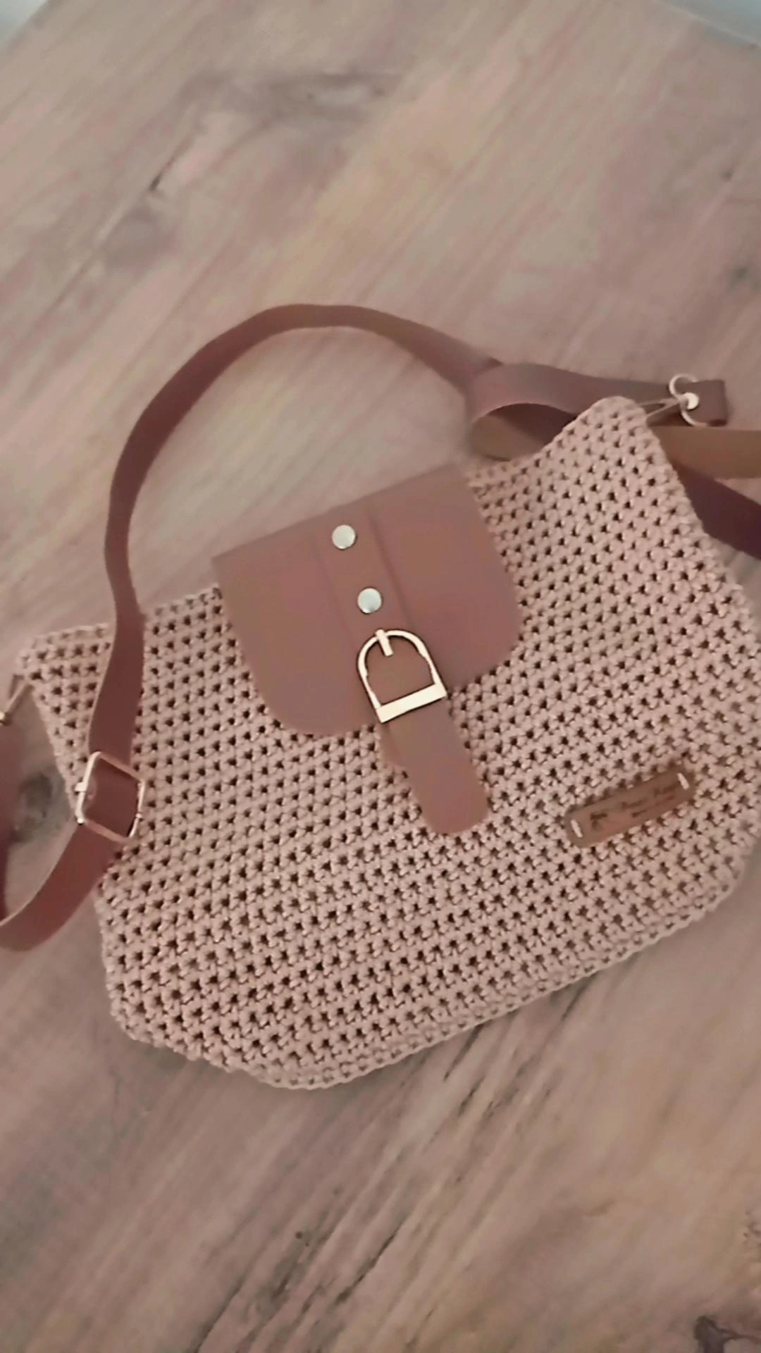 Şık Deri Detaylı Örgü Omuz Çantası