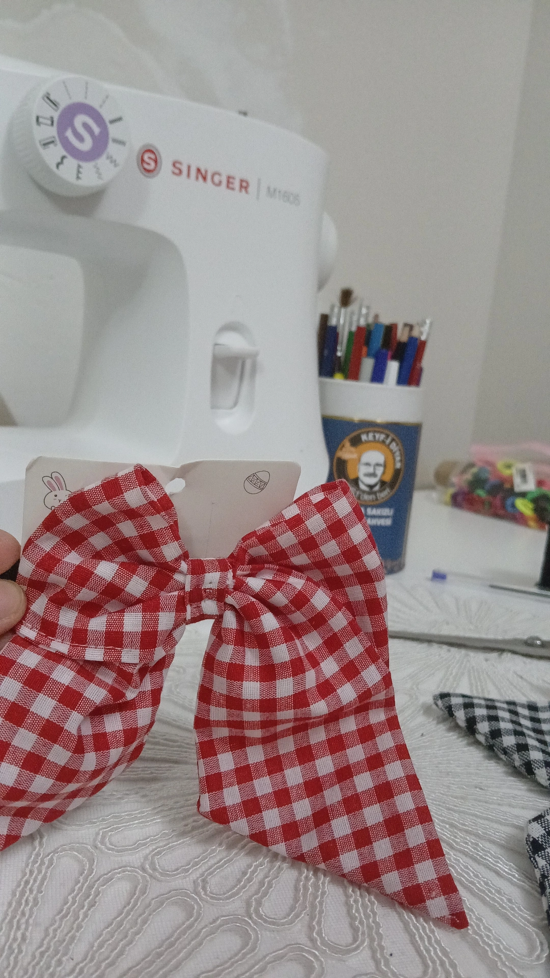 ❤️ Kırmızı Beyaz Pötikare Desenli Büyük Fiyonk Saç Tokası | El Yapımı Butik Toka