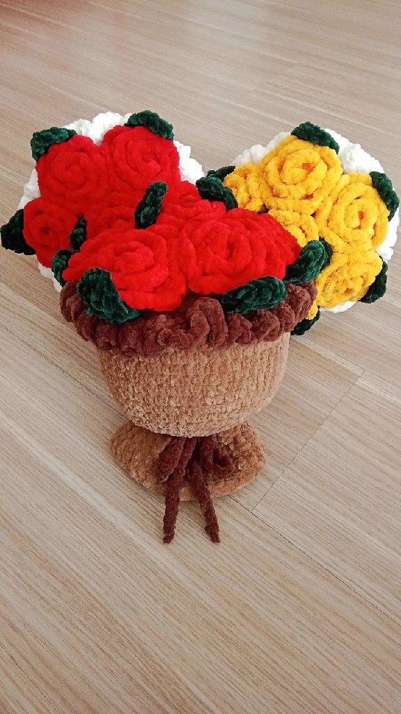 Kadife İpten Örme Çiçek Buketi - Dekoratif El Yapımı Hediyelik
