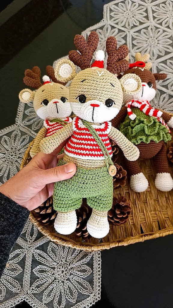 Örgü Noel Geyik Amigurumi Oyuncak - El Emeği Hediyelik