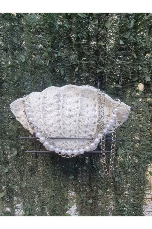 White Knitted Mussel Women's Bag with Silver Chain Strap, Stylish and Handmade Design