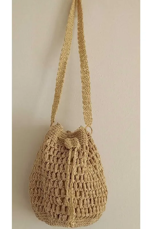 Hand Knitted Bag with a Wicker Look