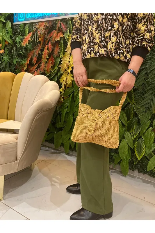 Natural Straw Knitted Brown Women's Shoulder Bag Summer Stylish Design