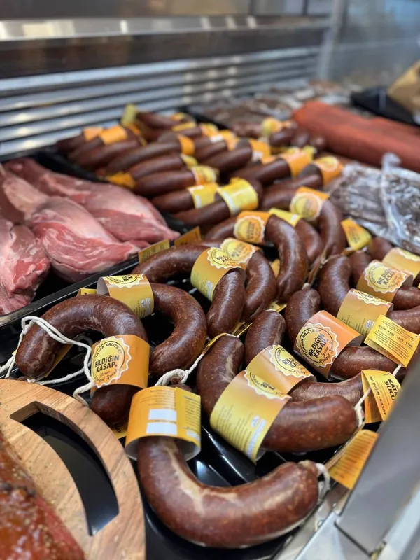 Natural Additive-Free Half Kangal Sausage Aged High Quality Beef and Fresh Spices