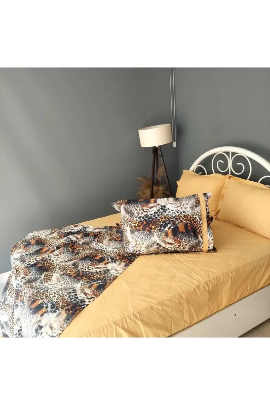 Digitally Printed Leopard Patterned Double Duvet Cover Set