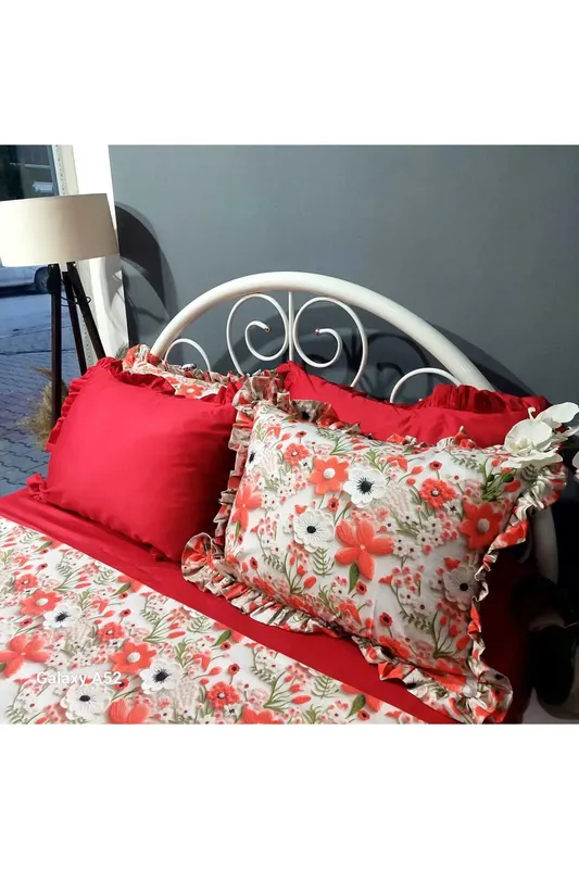 DOUBLE DIGITAL PRINTED RED FLORAL PATTERNED DUVET COVER