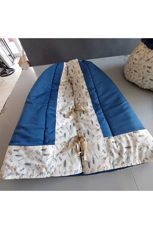 BIRD CAGE COVER WITH FIBER BETWEEN DOUBLE LAYERS OF FABRIC