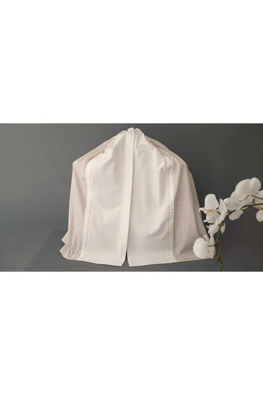 One-Piece, Fully Closable Bird Cage Cover
