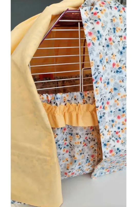 Yellow Bow and Ruffle Detailed Bird Cage Cover