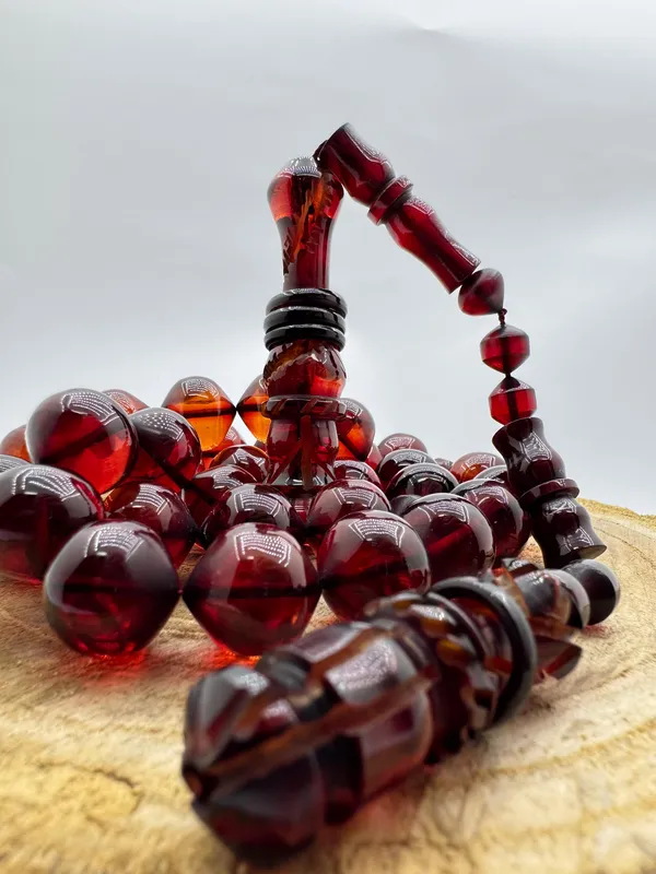 A Collectible Prayer Beads Made with Special Craftsmanship