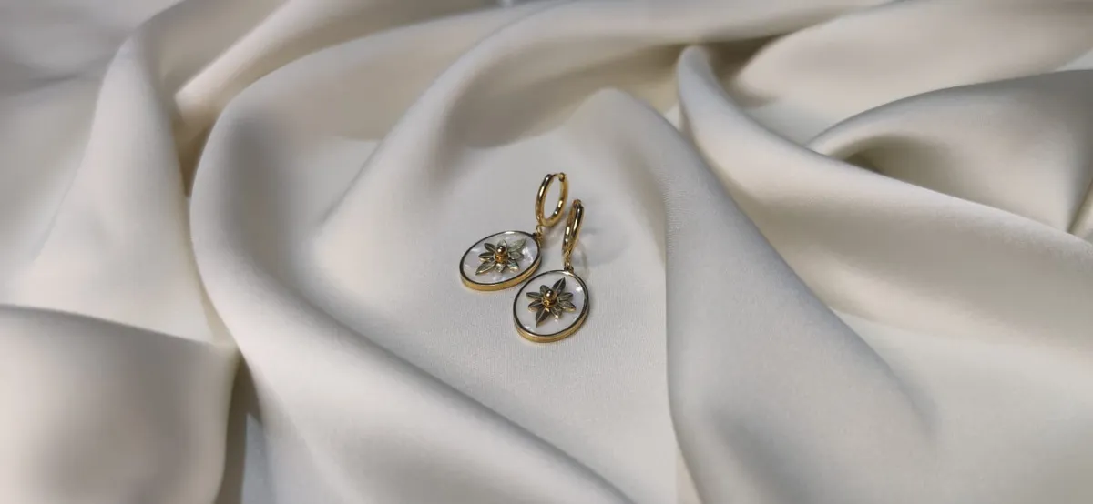 Floral Patterned Stainless Steel Women's Earrings