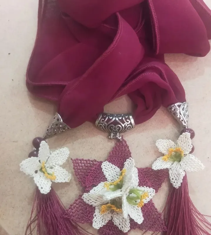 Burgundy Crepe Chiffon Scarf Cream Needle Lace Floral Handmade Model