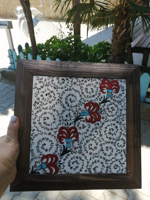 20x20 Handmade Classic Tile Art Wall Panel Decorated with Red Tulips