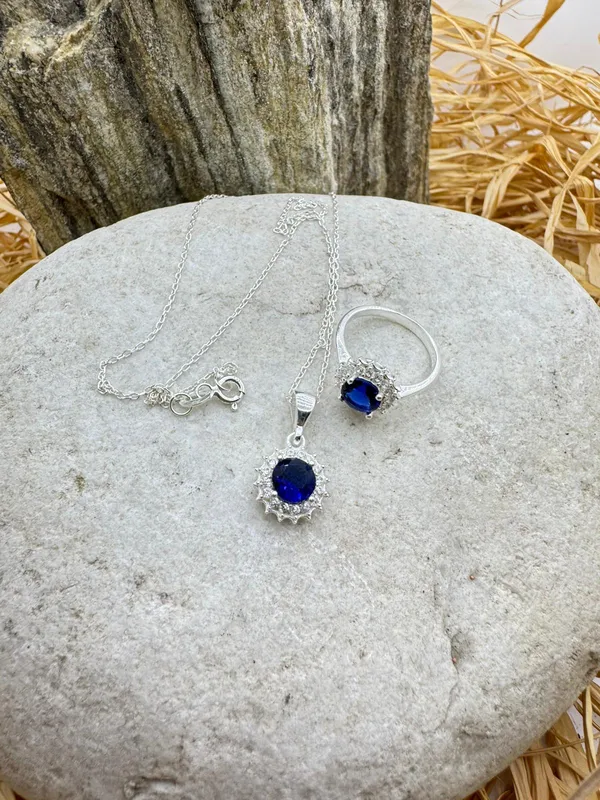 Lacivert Taşlı Işıltılı Gümüş Takı Seti
