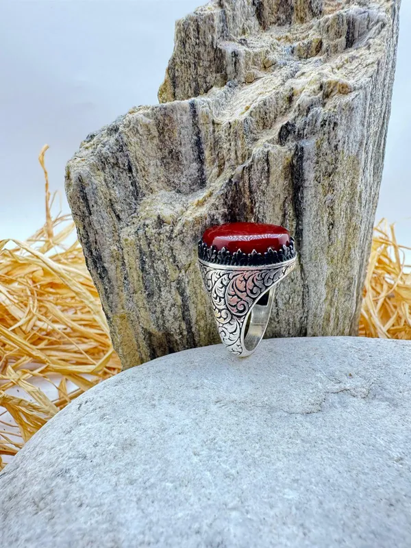 925 Sterling Silver Men's Ring with Red Agate Stone