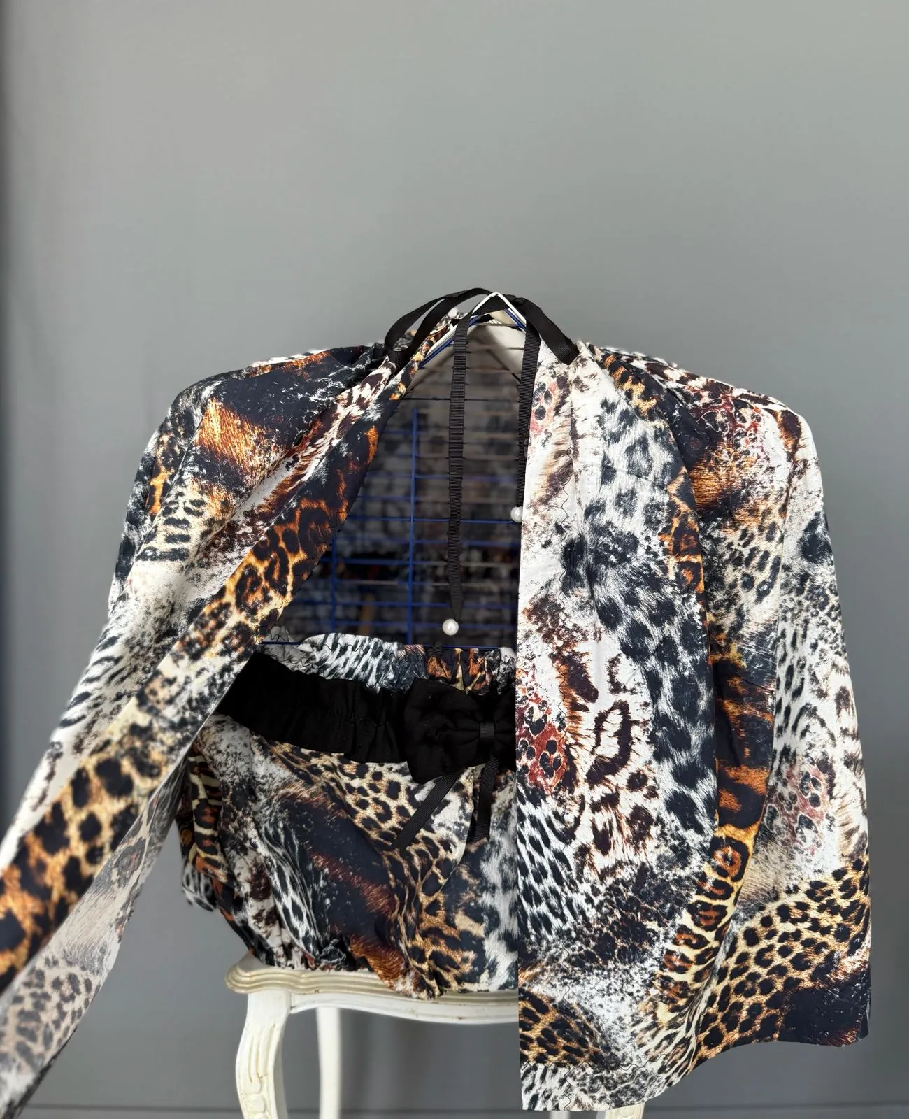 Leopard Patterned Bird Cage Cover Set – Stylish and Functional