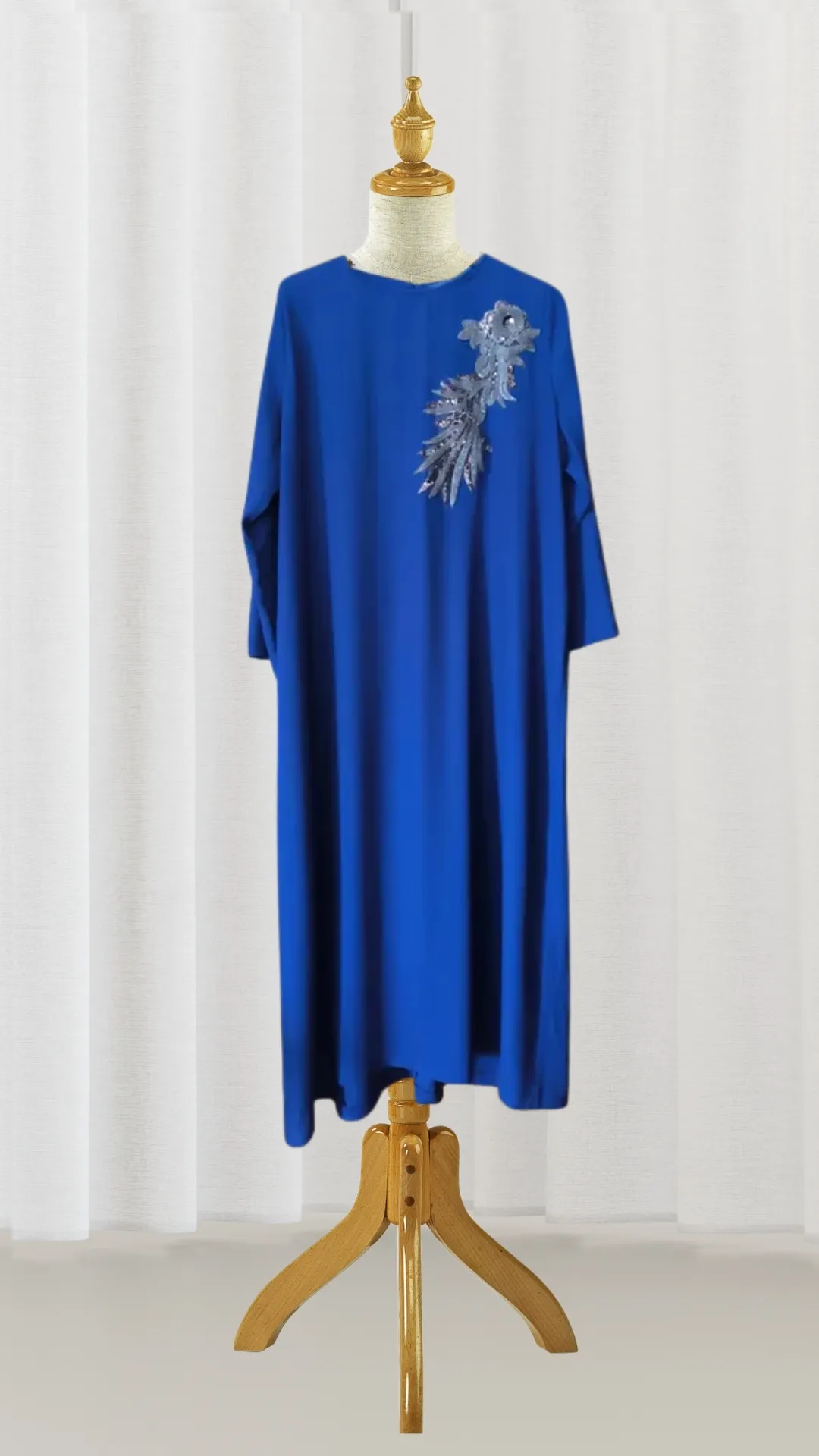 Blue Glittery Stone Crepe Evening Dress - Size 56/58