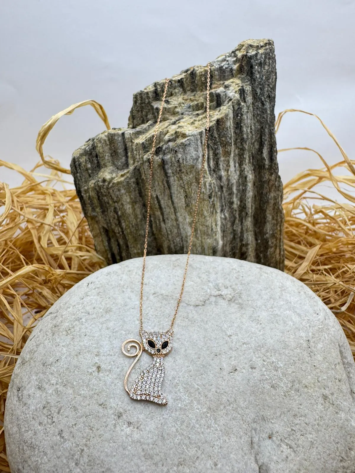 Cat Figured Stone Silver Necklace