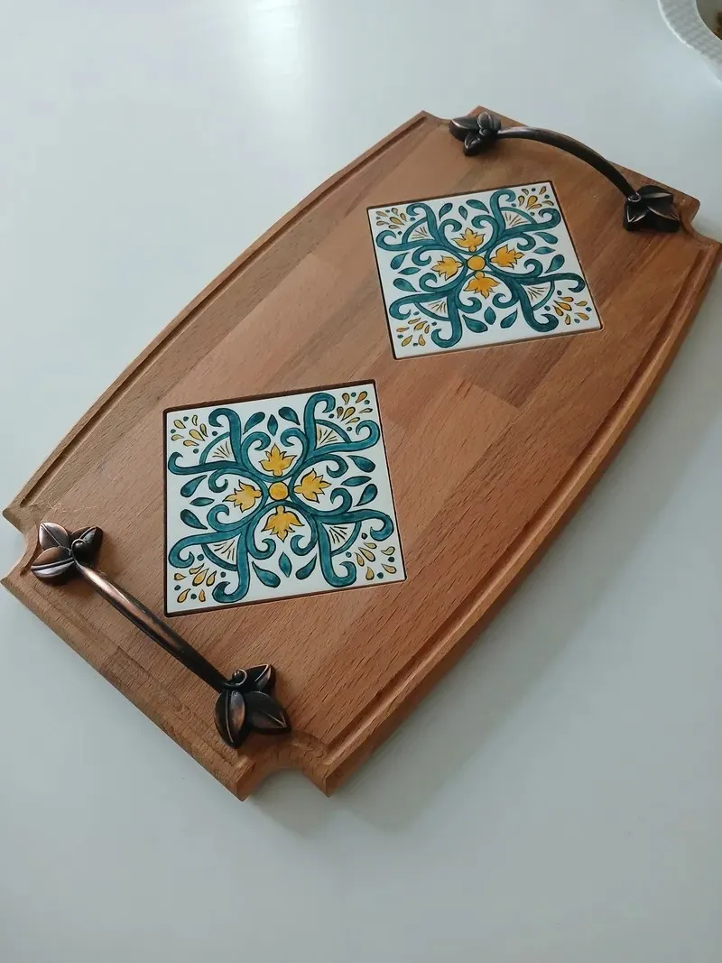 Stylish and Useful Presentation Tray Made with Wood and Tile