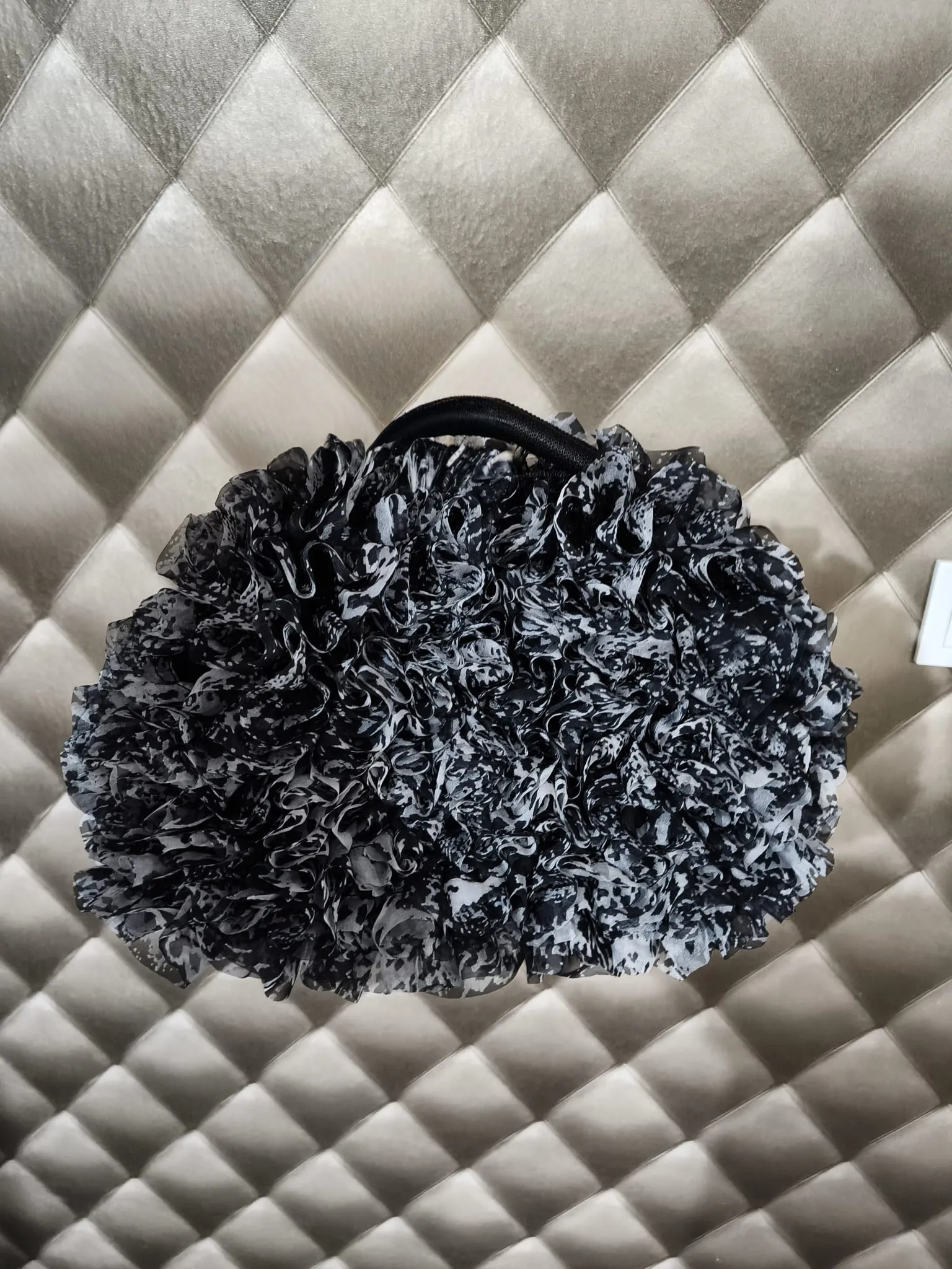 Black and Gray Flounce Detailed Ribbon Bag