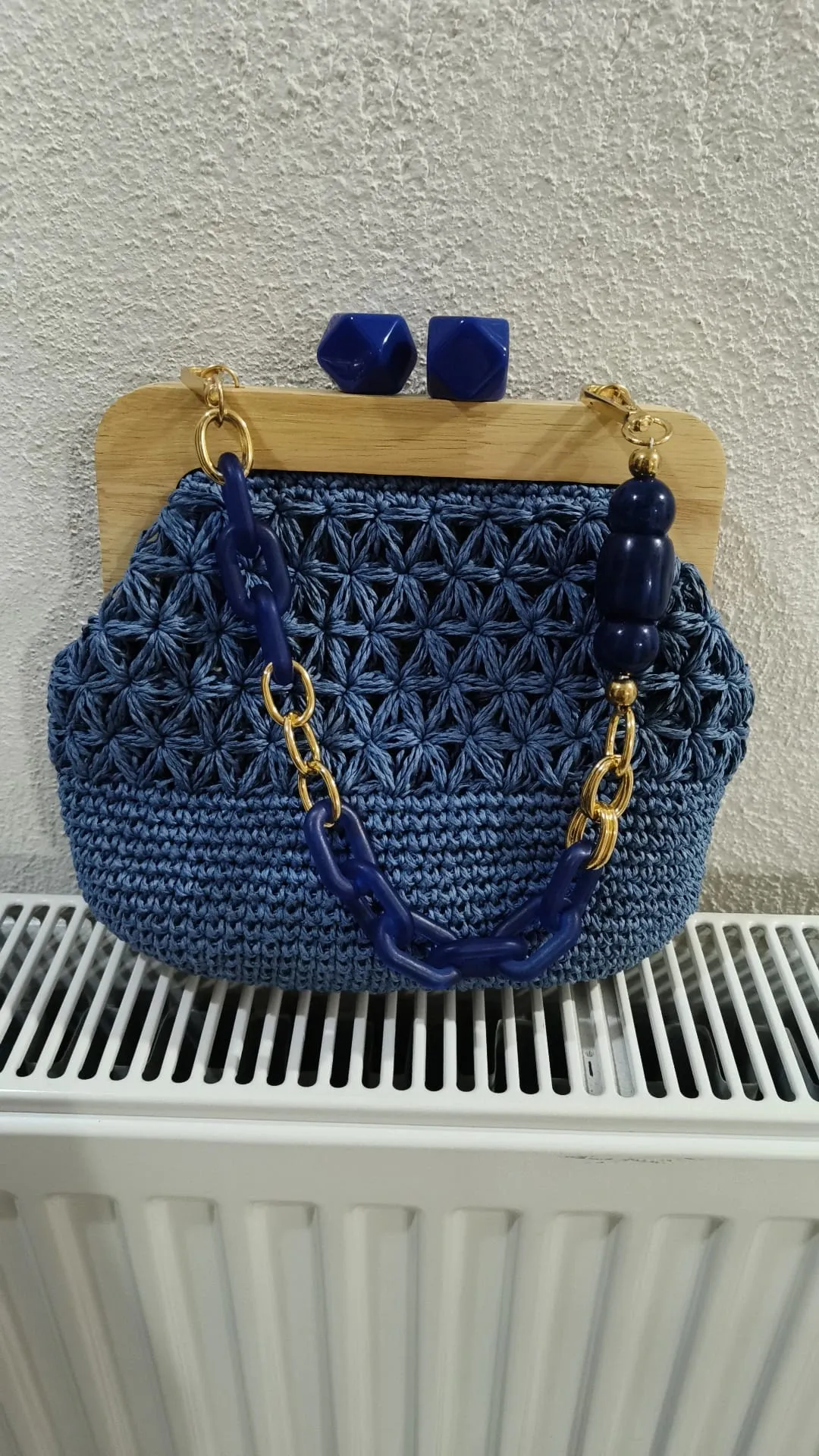 Wooden Scholarship Bag With Blue Flower Motif