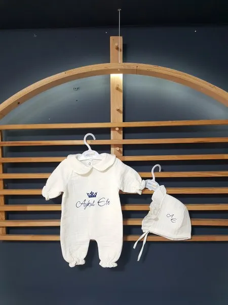 Baby Clime Embroidered Muslin Overalls and Hat Set (0-3 Months) M11-1