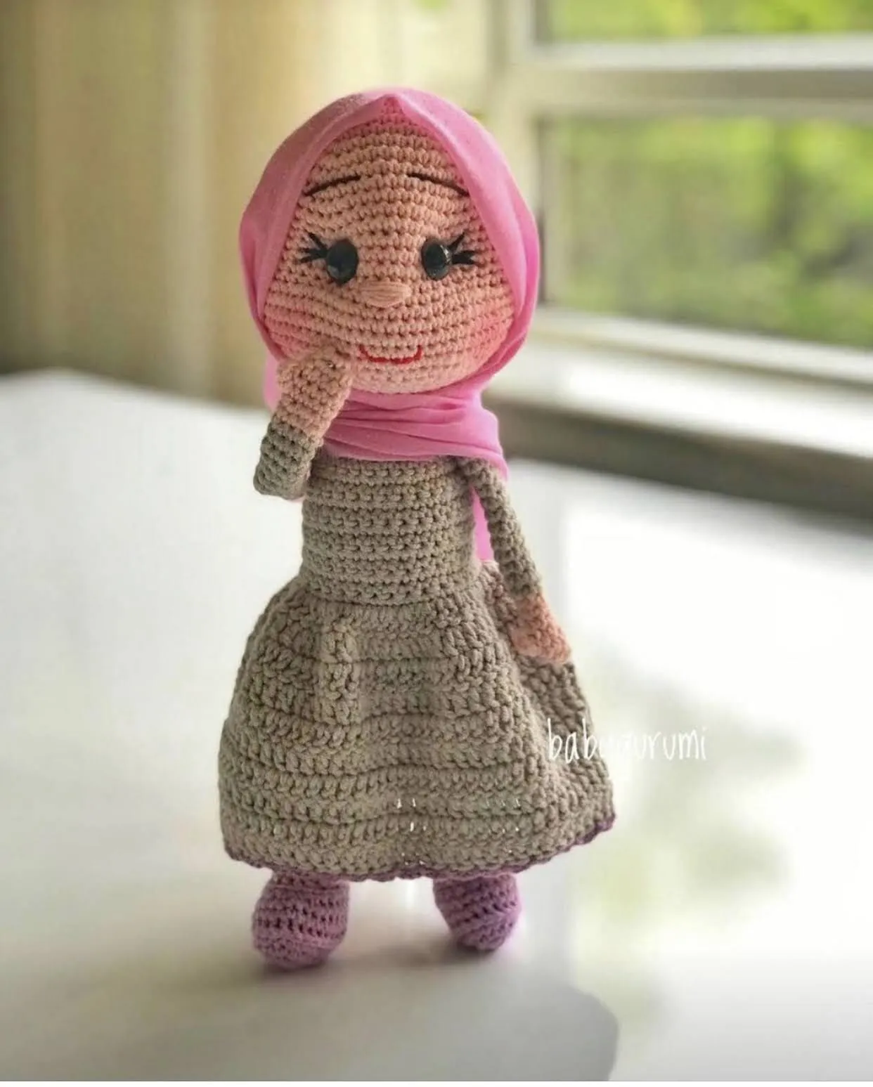 El Yapımı Başörtülü Oyuncak Bebek 