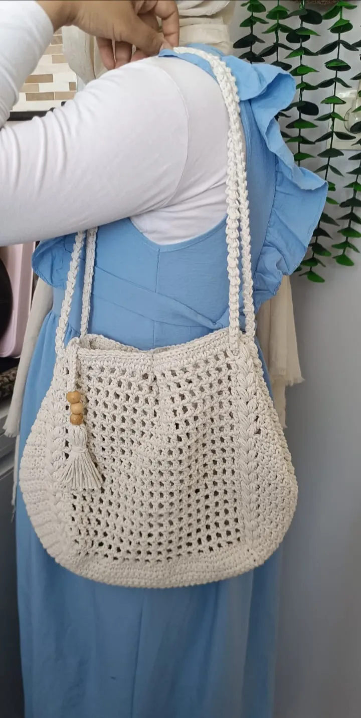 Tassel and Wooden Beaded Bag