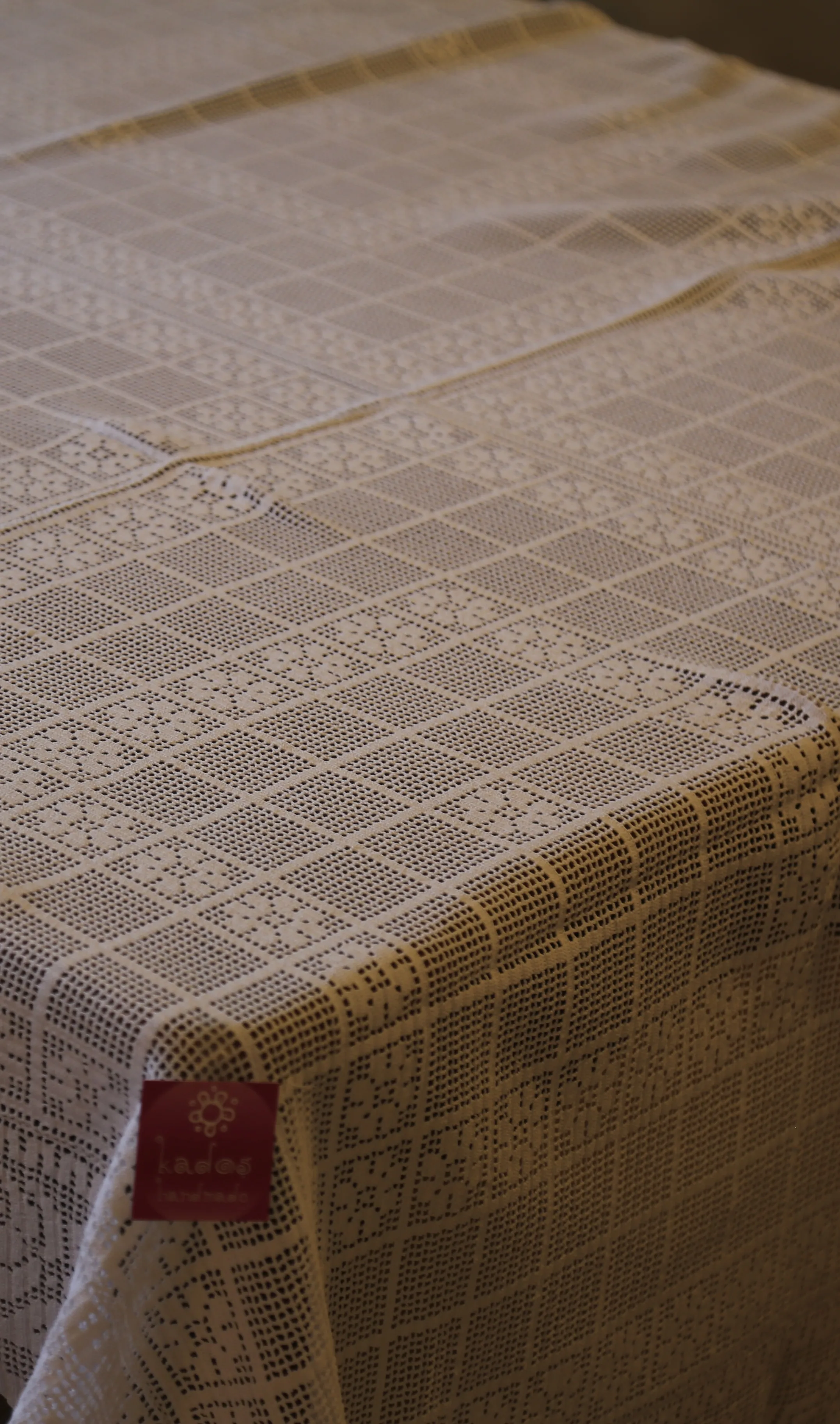 Klasik Dantel Masa Örtüsü