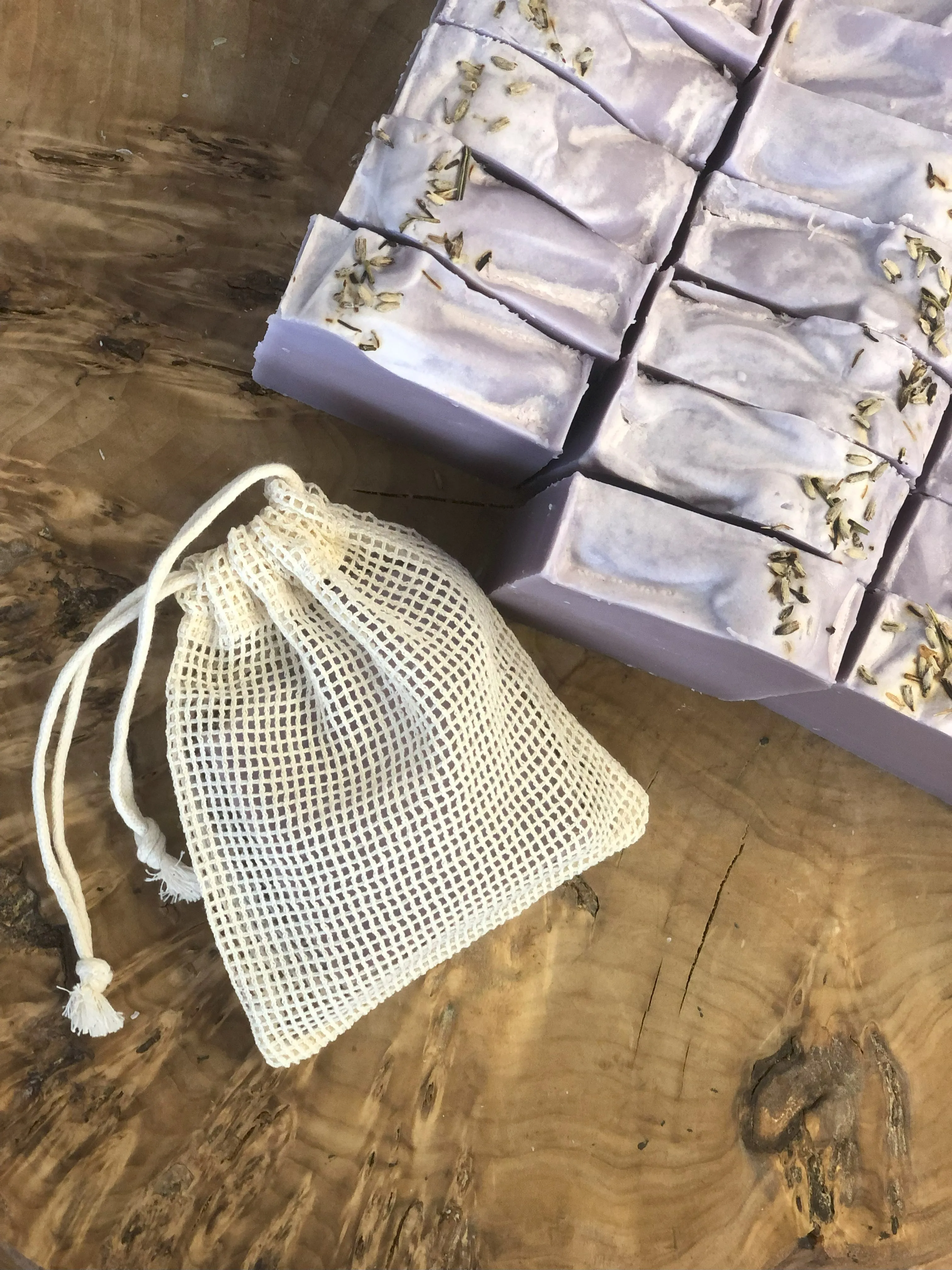 Rahatlatıcı Etkili Doğal Sabun Lavanta & Melisa & Ylang Ylang