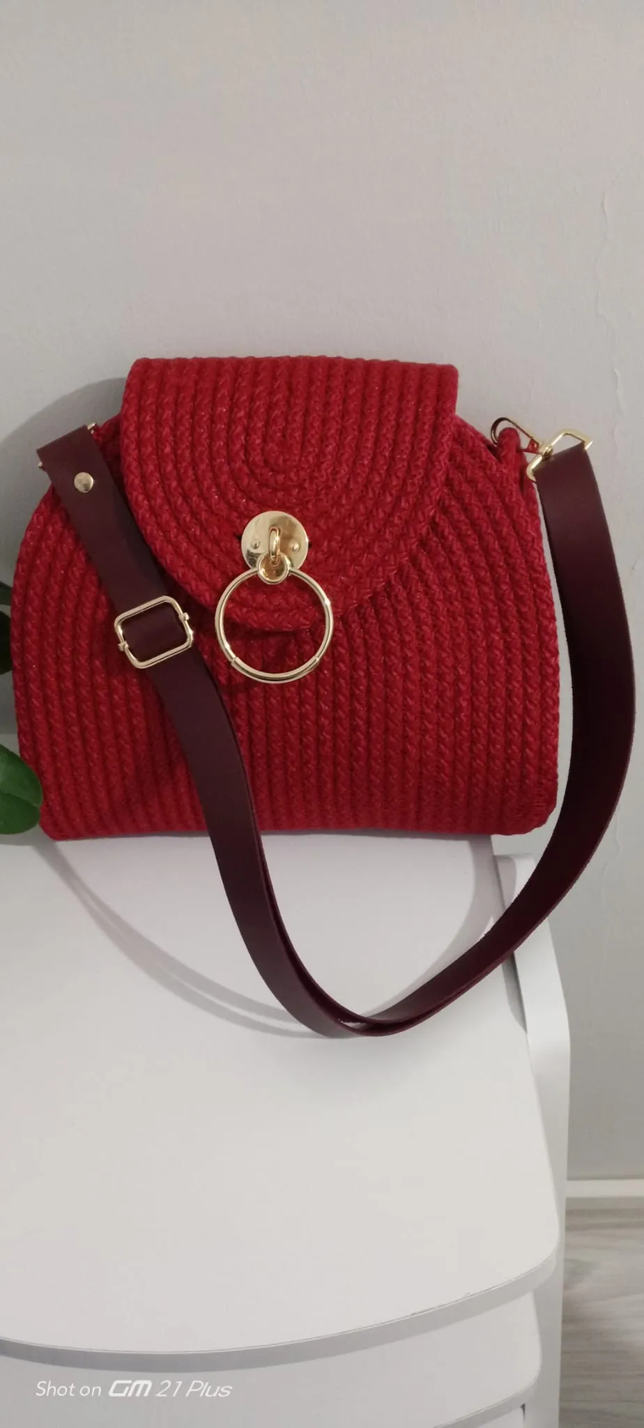 Handmade Red Knitted Shoulder Bag – Gold Buckle, Round Flap Design