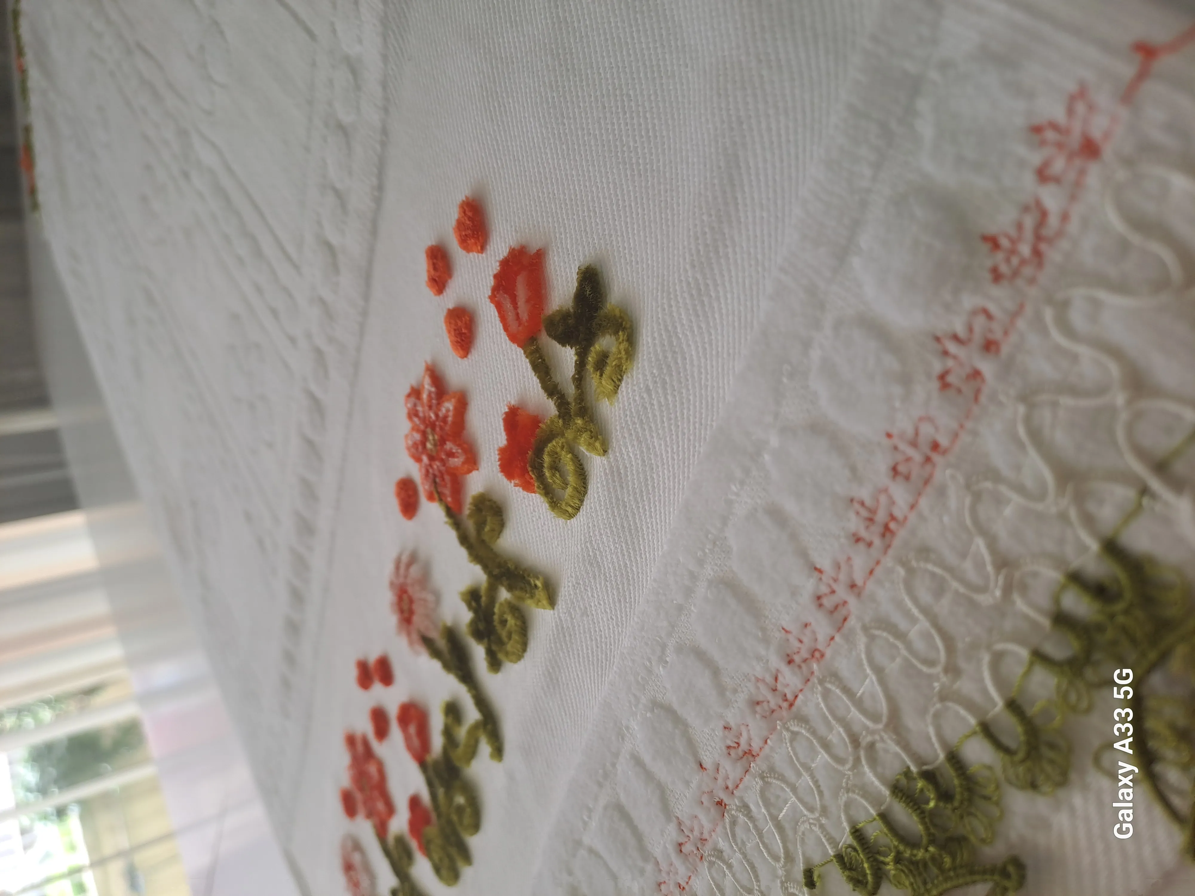 Ottoman shuttle towel