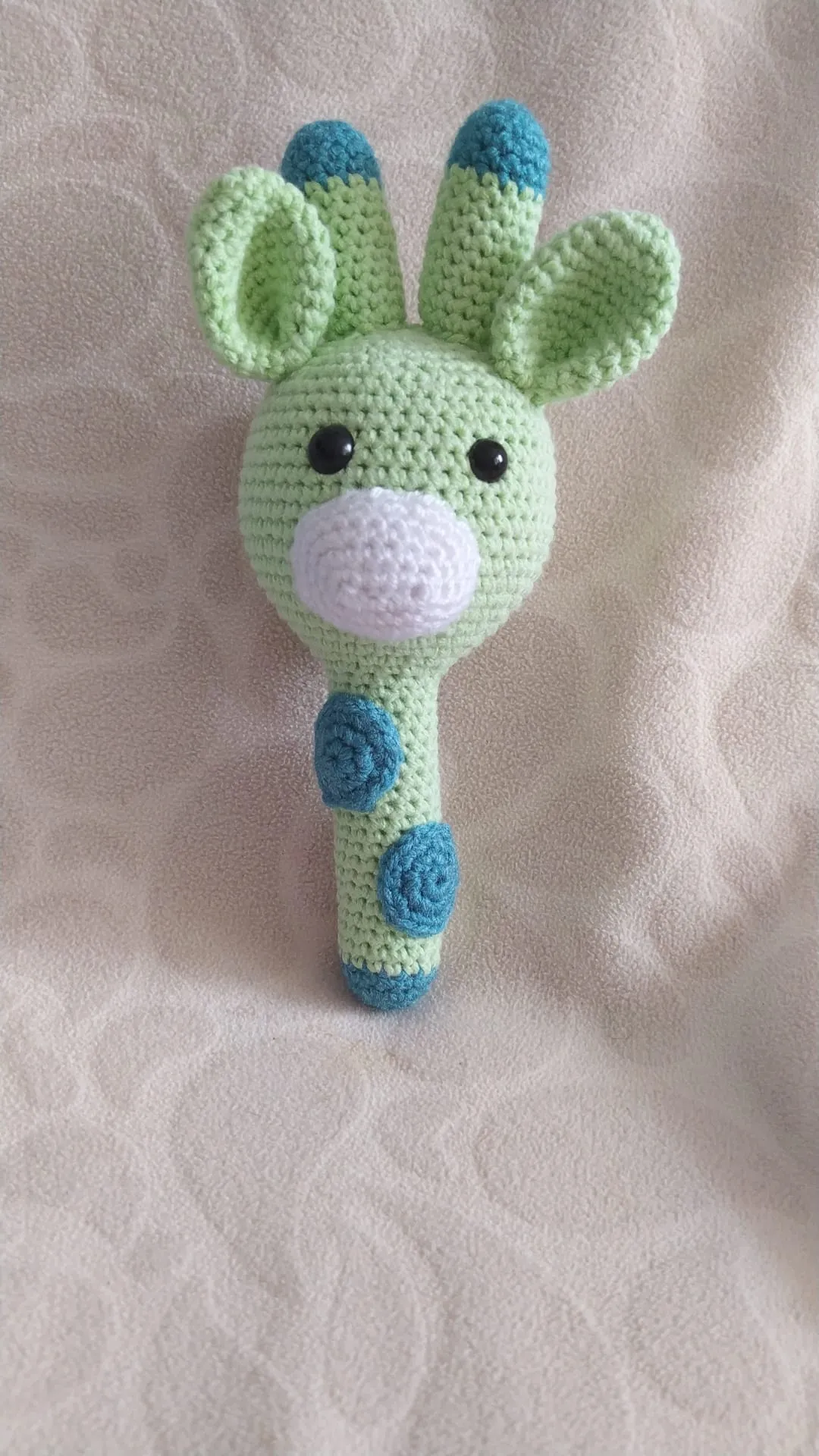 Handmade Green Giraffe Rattle – Amigurumi Organic Baby Toy