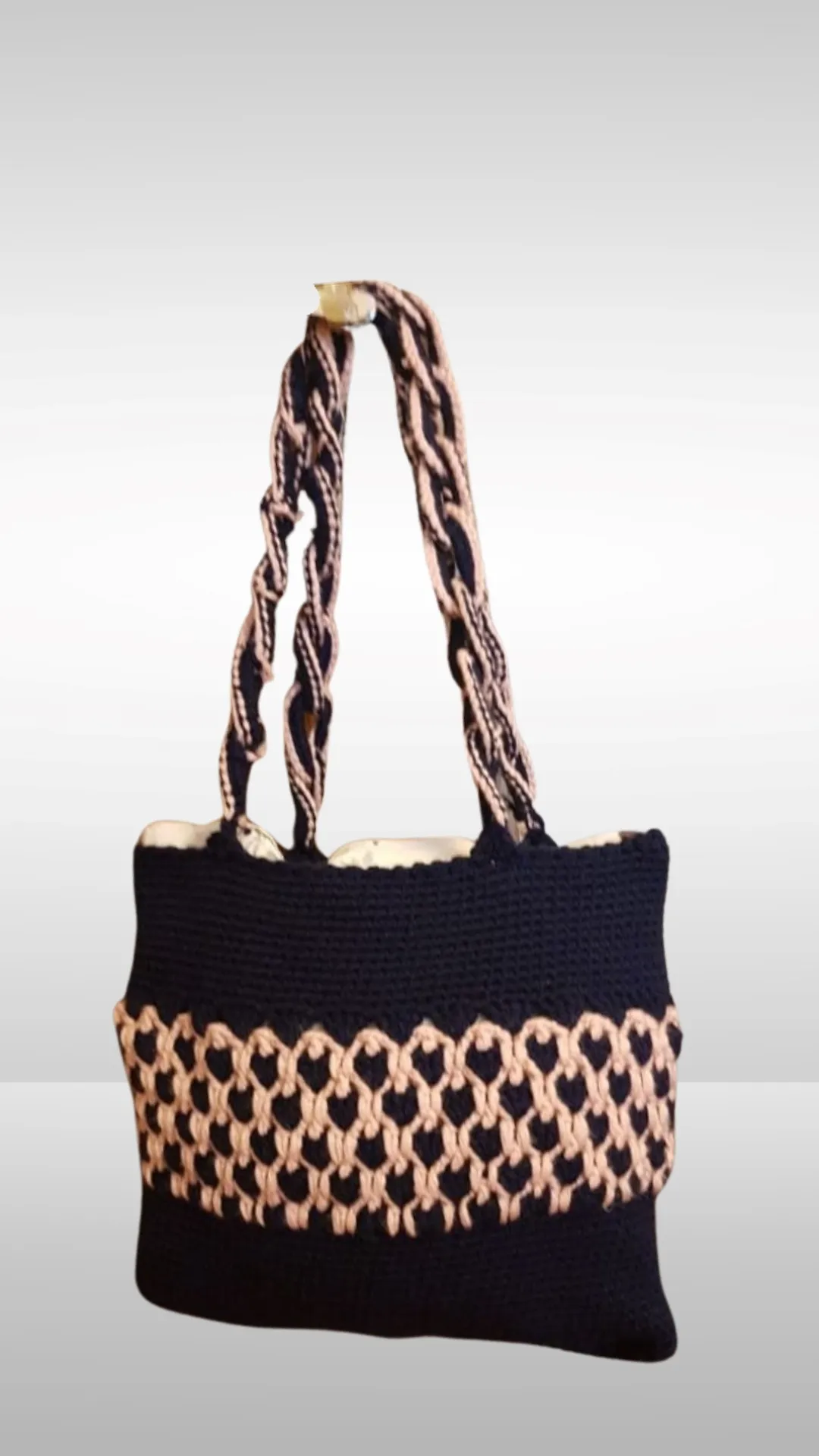 Black and Cream Detailed Handbag