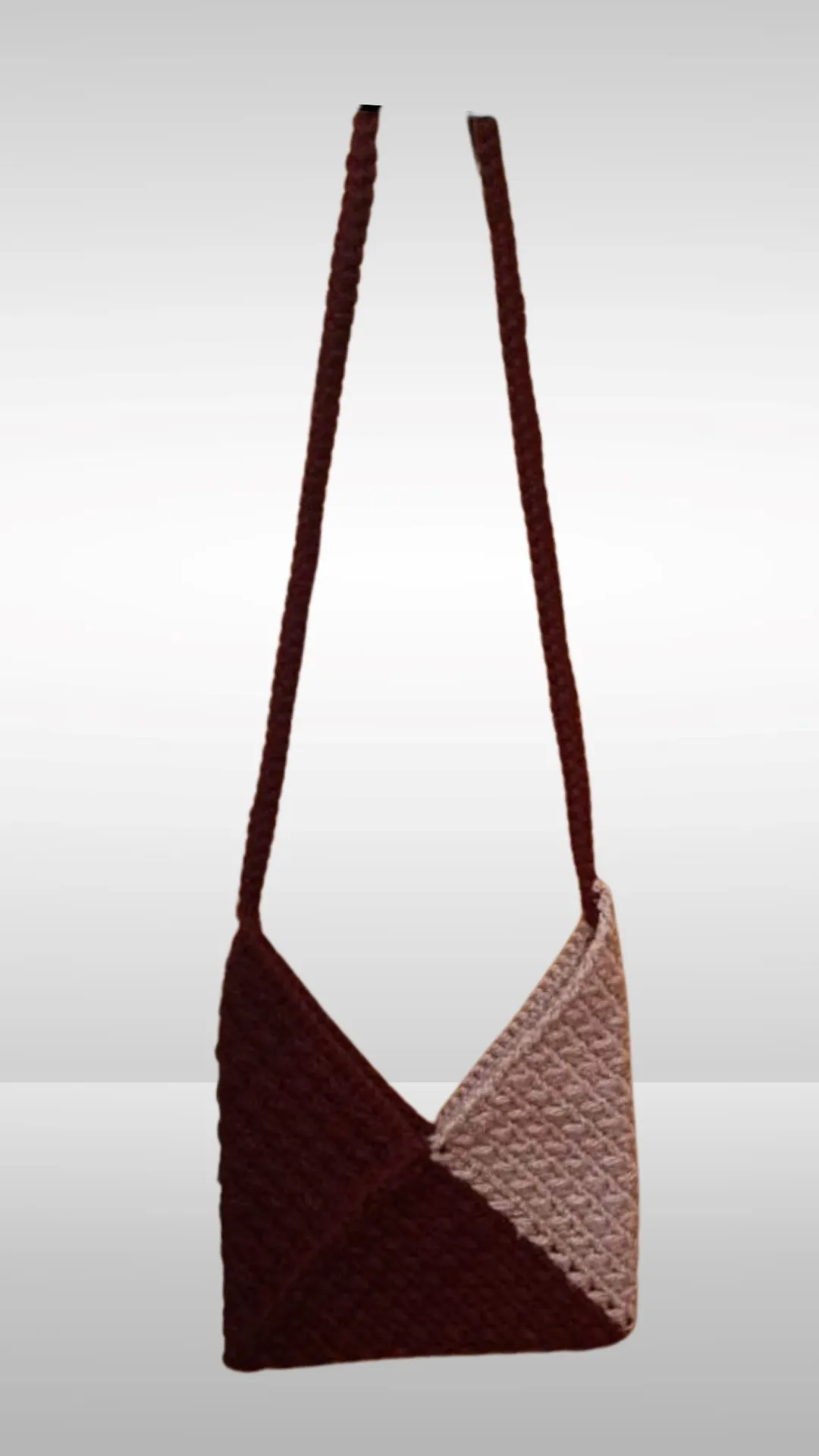 Üçgen Desenli Bordo & Pudra Örgü Çanta