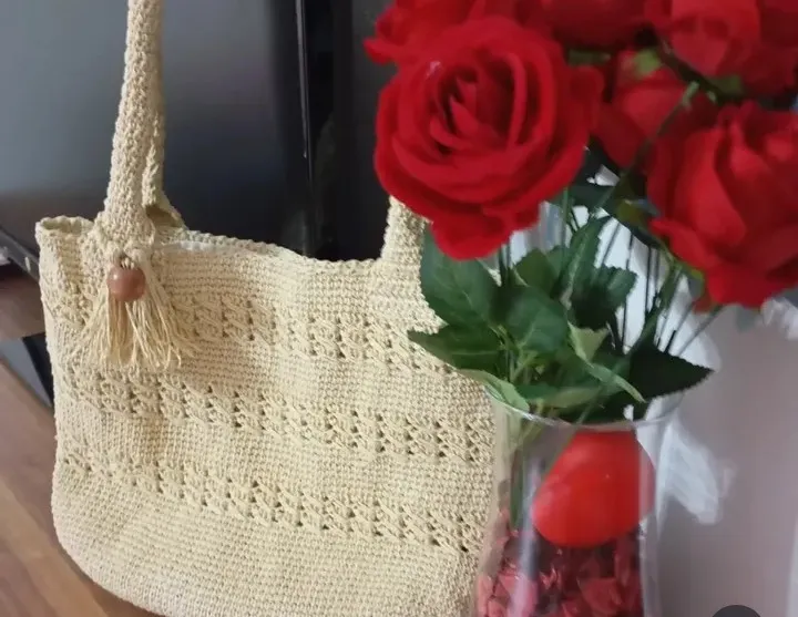 Paper string bag