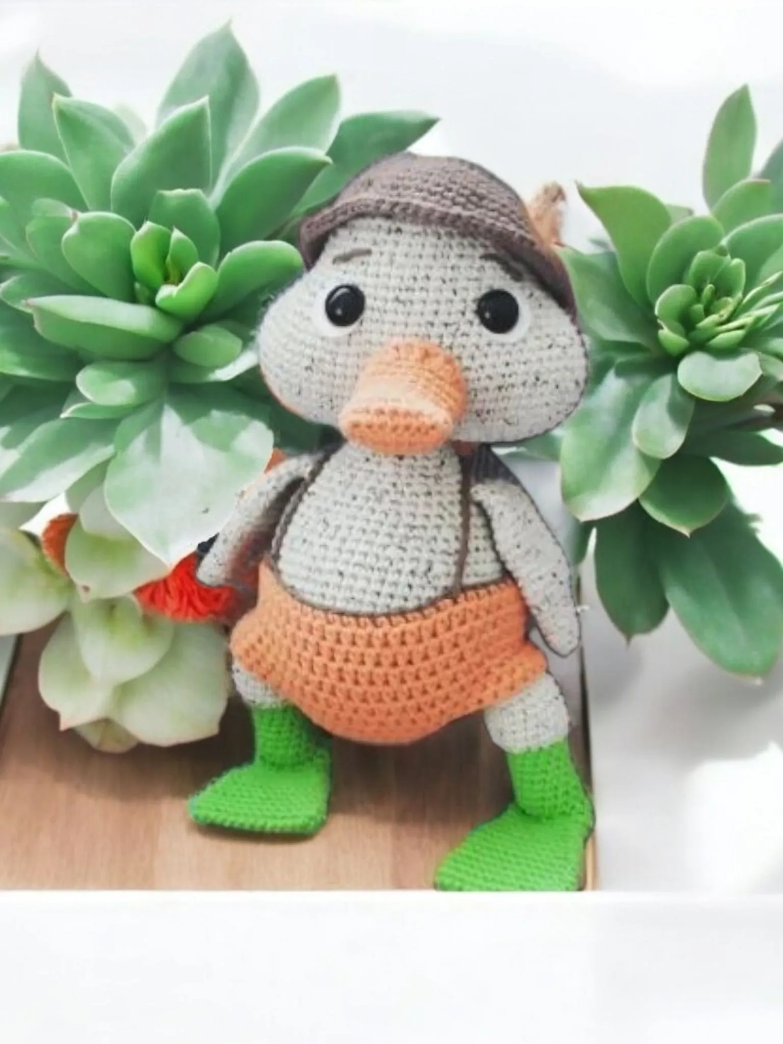 El Yapımı Amigurumi Ördek – Sevimliliğiyle Kalpleri Isıtan Oyuncak