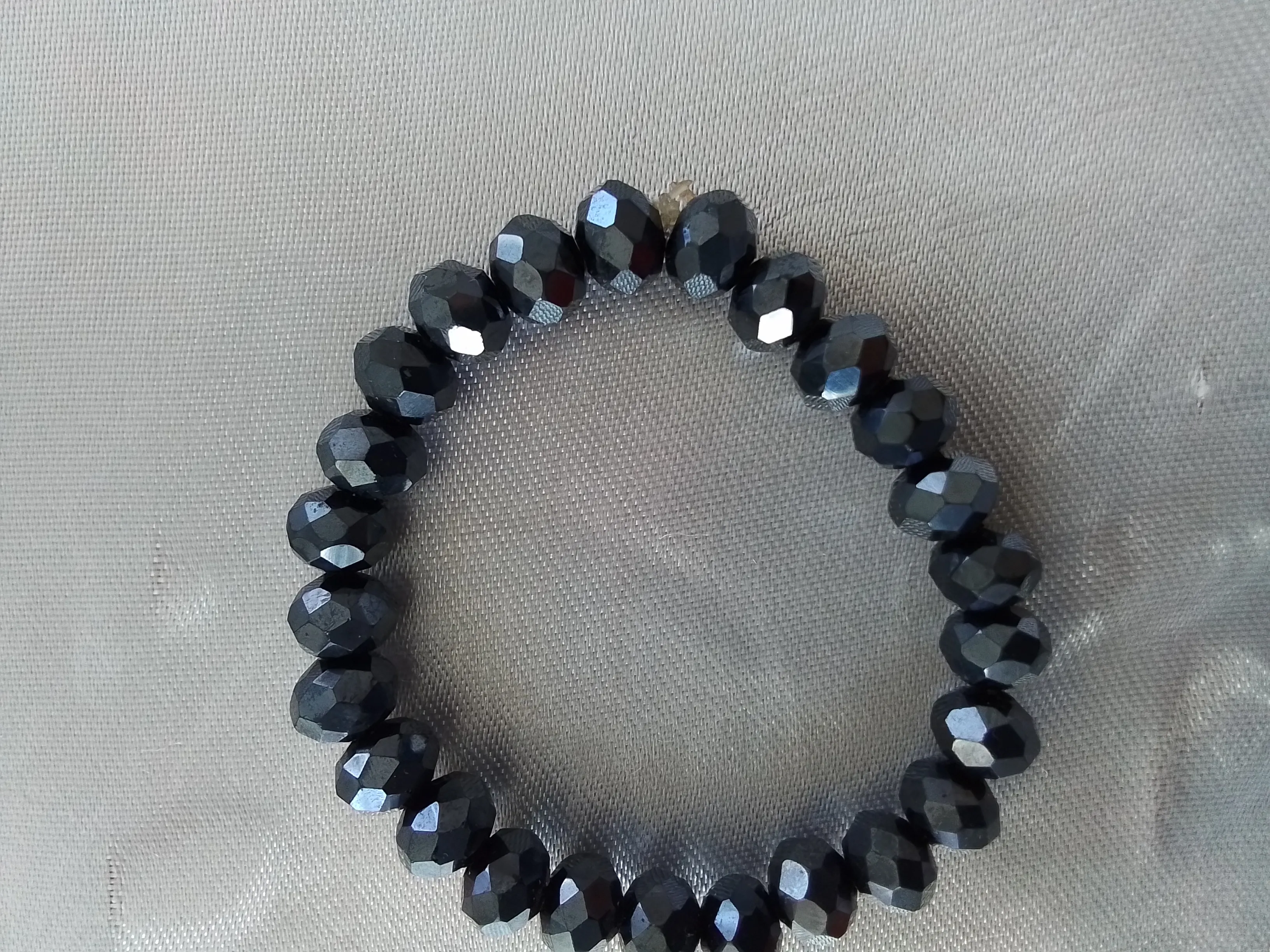 Special crystal bracelet