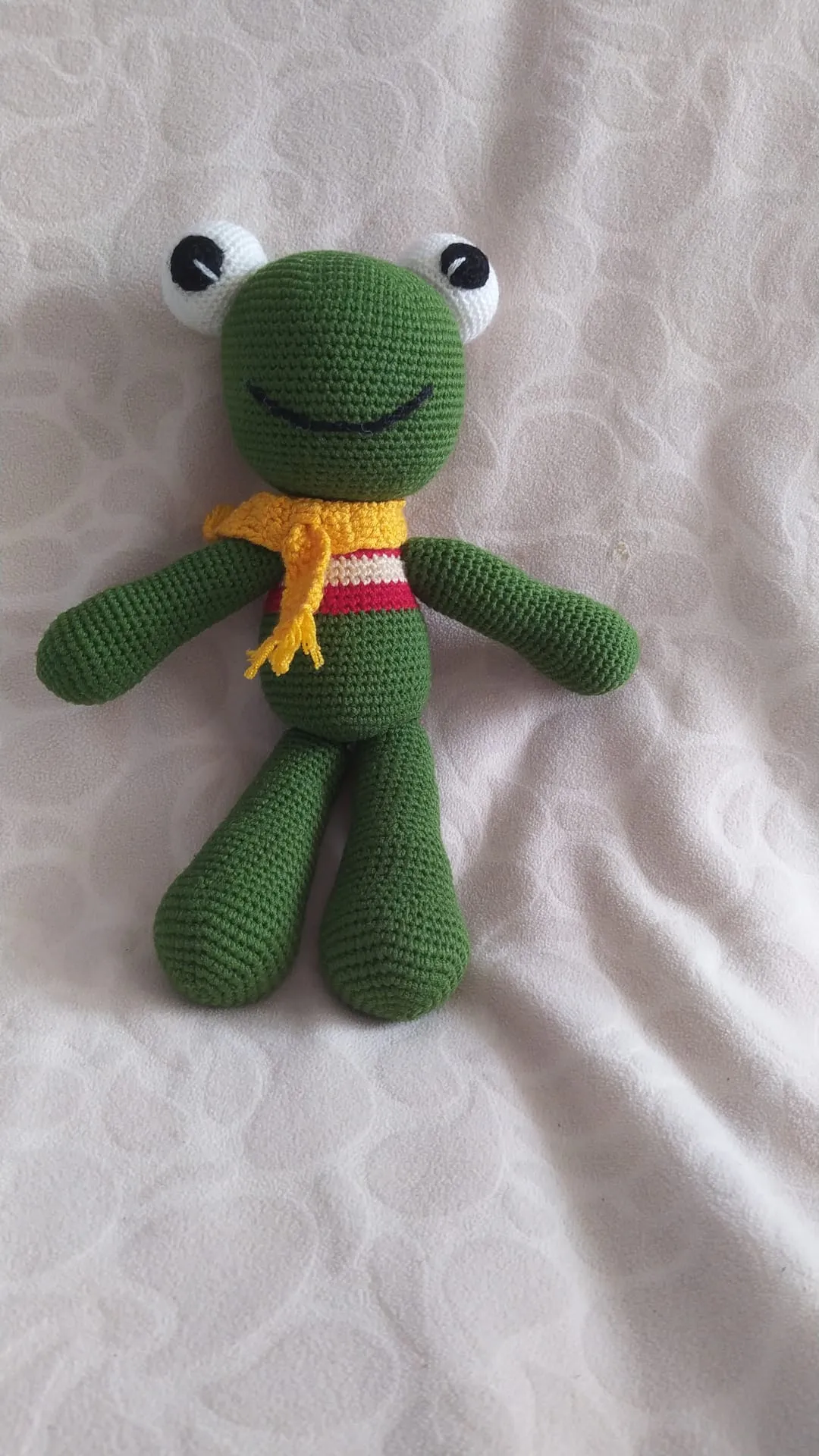 Hand Knitted Amigurumi Frog Toy – Soft and Fun