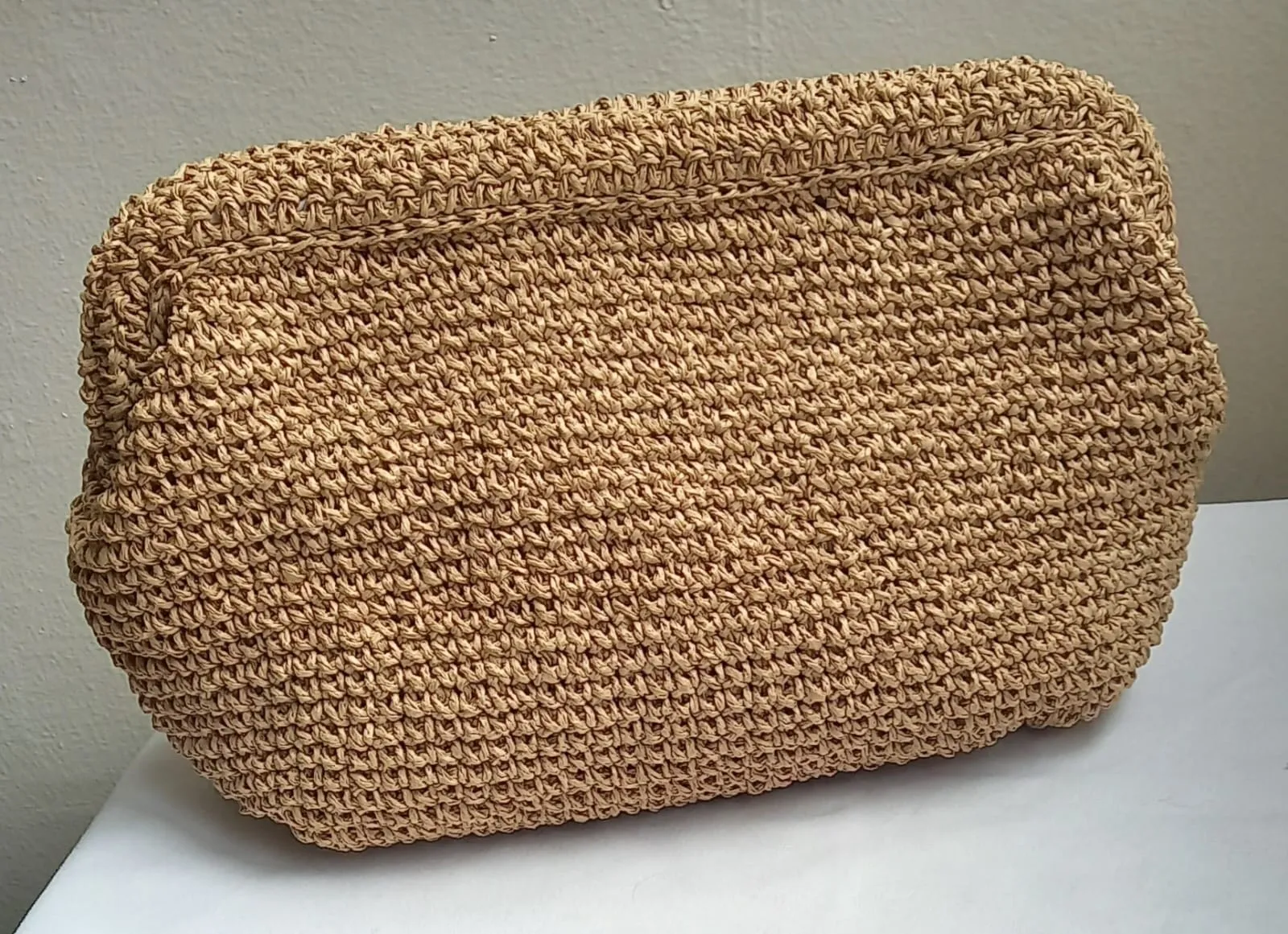 Scholarship Model Paper Yarn Knitted Handmade Handbag