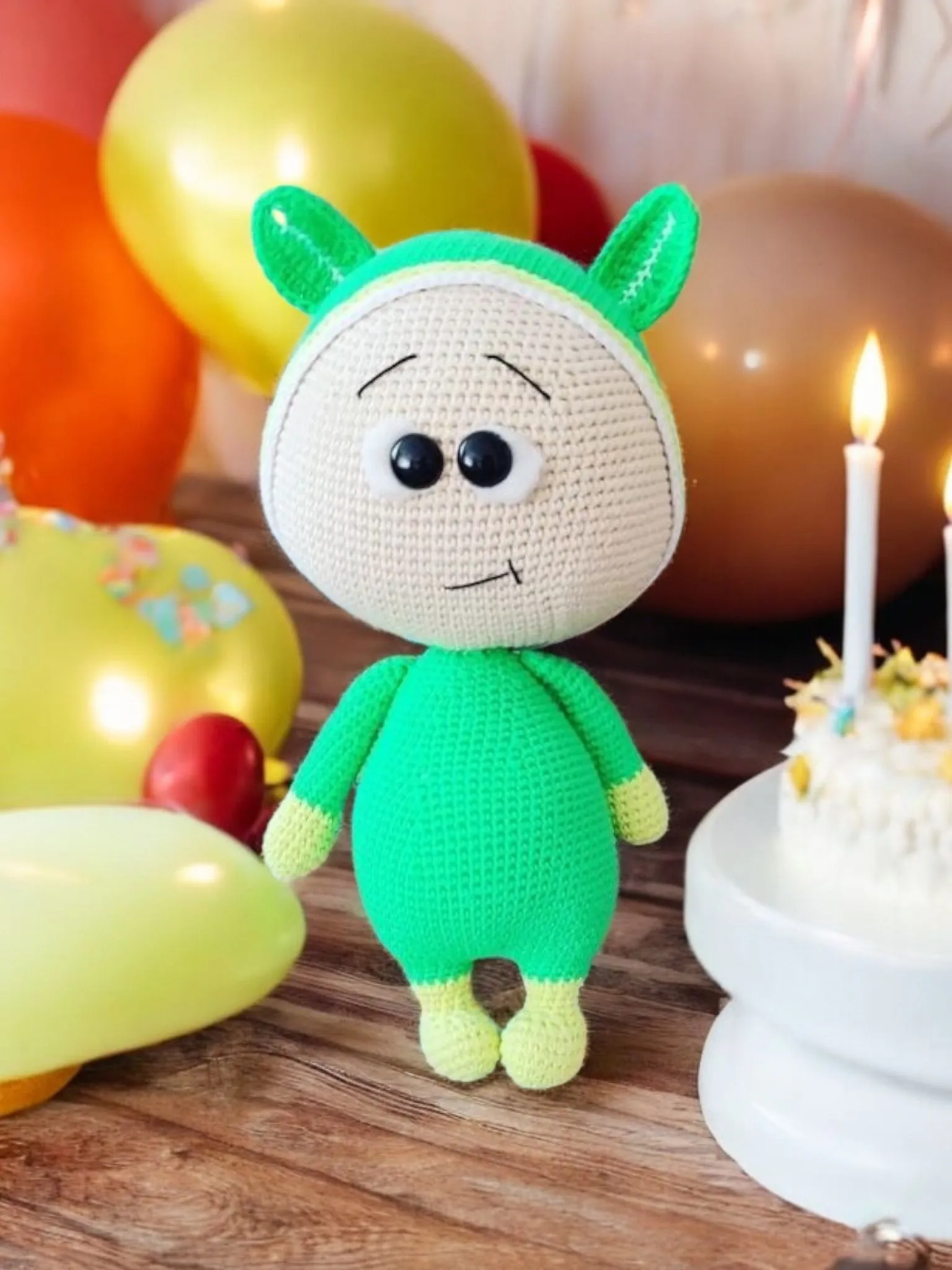 Amigurumi caillou bebek