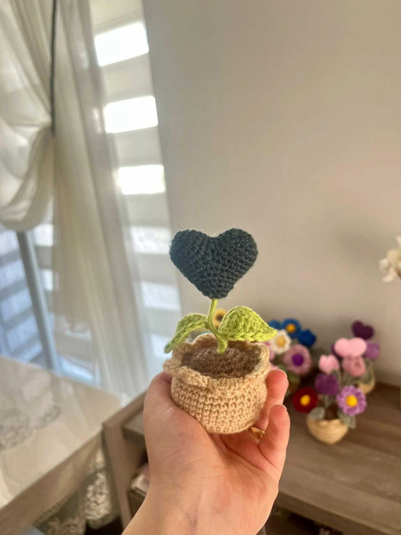 Green Heart Flowerpot