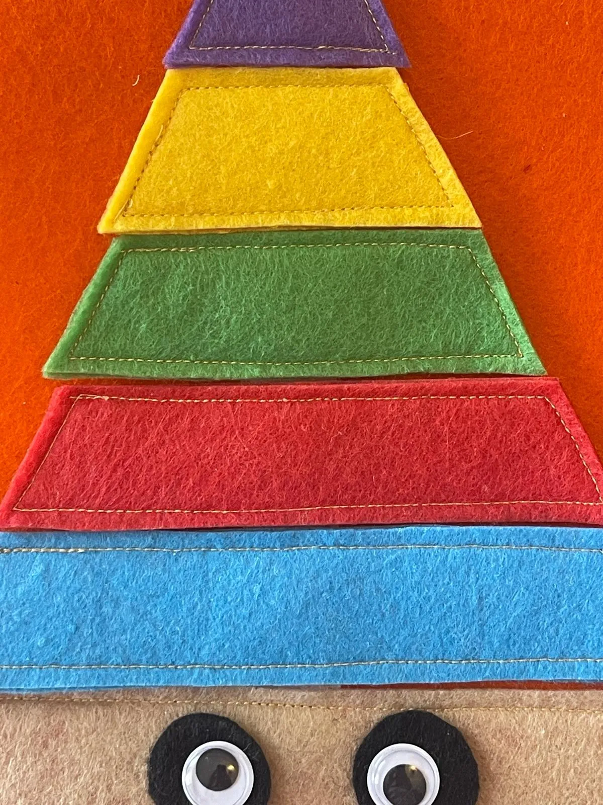 Pyramid Themed Felt Activity Game