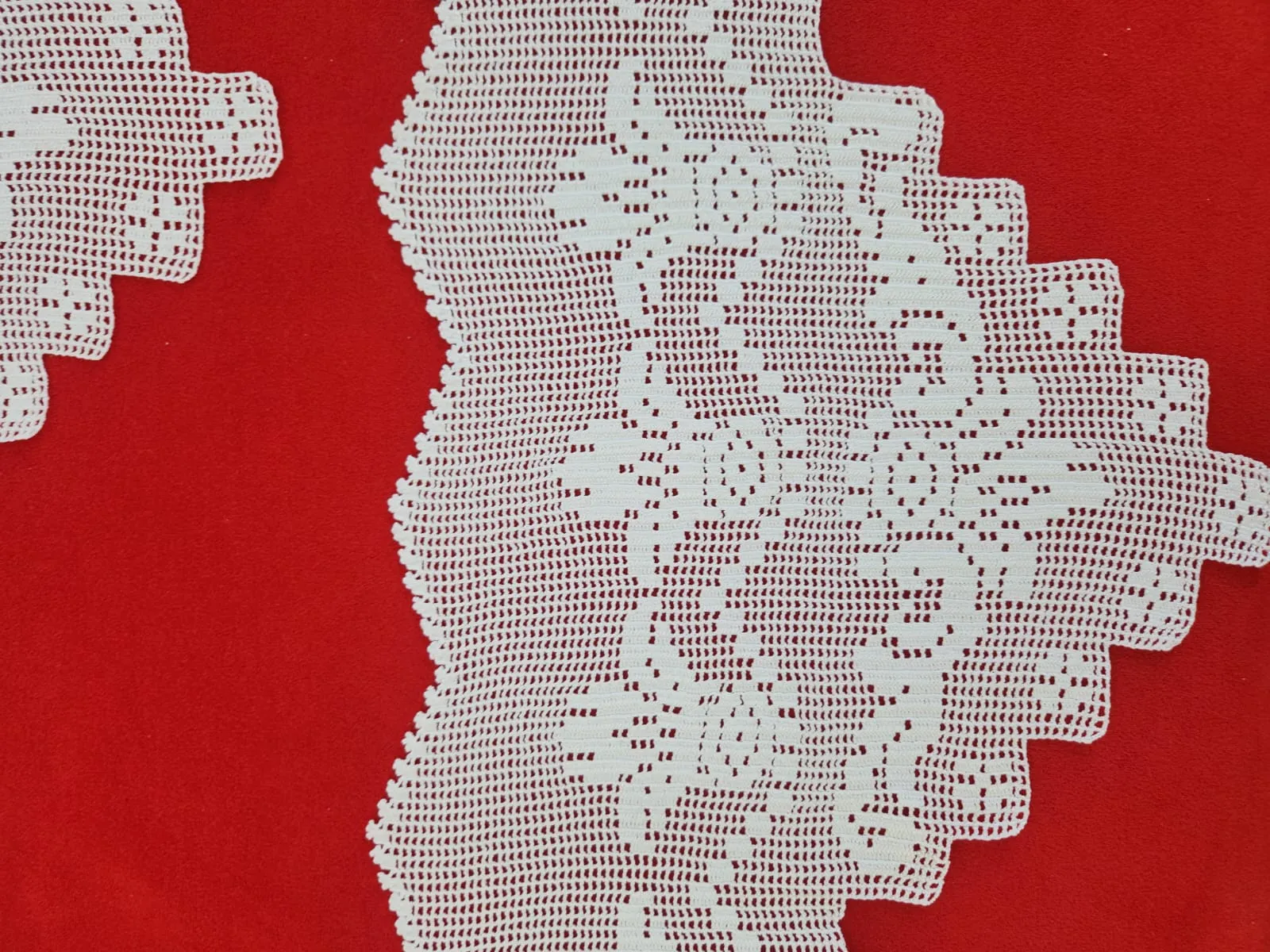 Sheets, quilts, pillows, handmade lace set