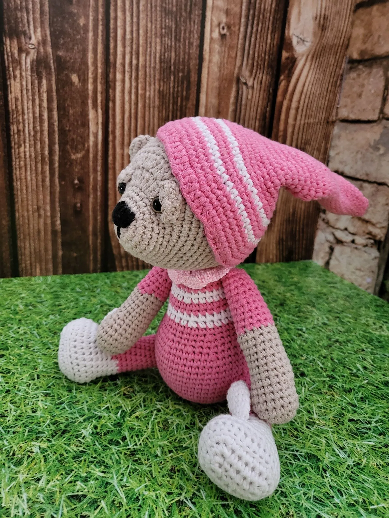 Pembe Pijamalı Sevimli Amigurumi Ayıcık