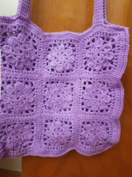 Lilac Colored Hand Knitted Lined Zippered Shoulder Bag – Square Motif